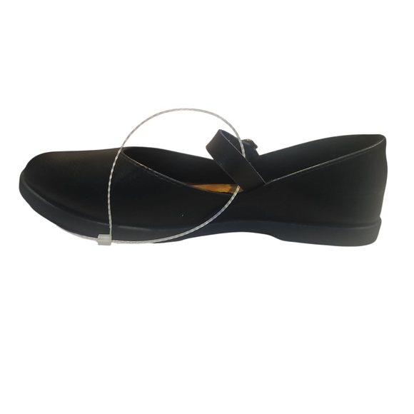 Bowfish MALIBU Empower Mary Jane Woman Ballet Flat Size 7 - Picture 8 of 9